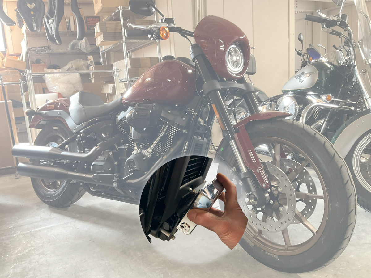 FXLRS ローライダーS ETCロックケースの取り付け